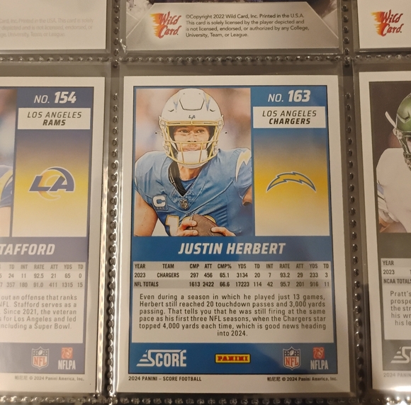 NFL Quarterback 9 Card Pack Assorted Mint Cards - Picture 10 of 16